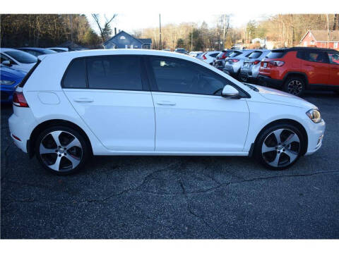 2020 Volkswagen Golf TSI