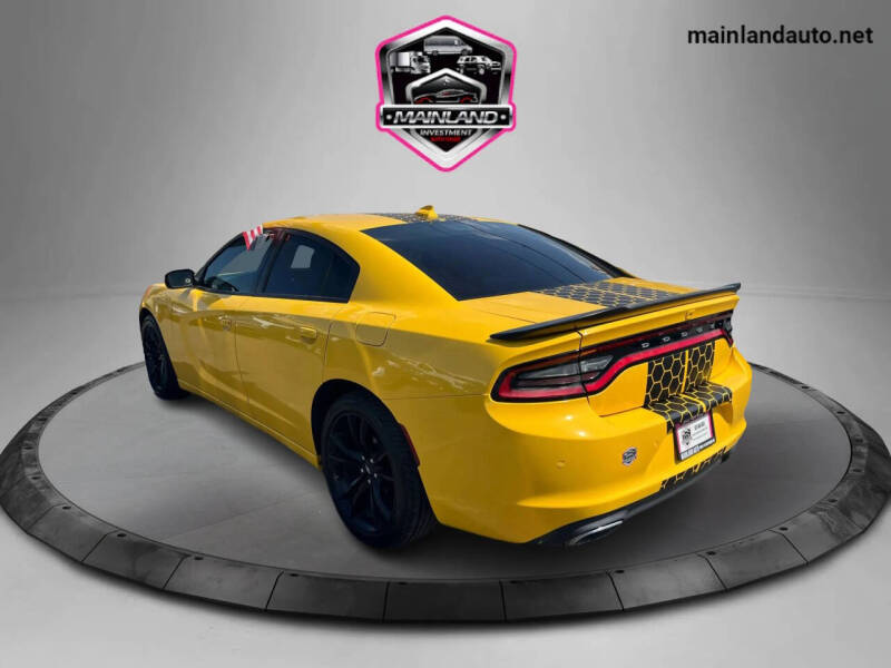 2017 Dodge Charger SXT