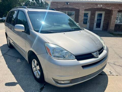 2004 Toyota Sienna for sale at MITCHELL AUTO ACQUISITION INC. in Edgewater FL