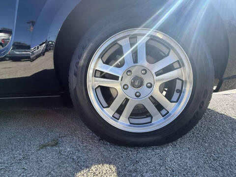 2005 Ford Mustang GT Deluxe