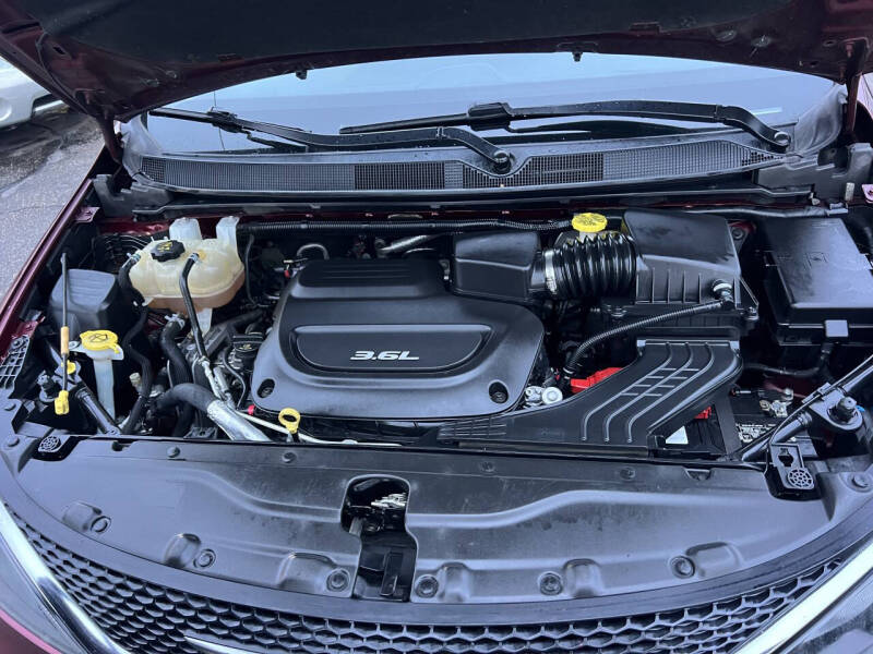 2017 Chrysler Pacifica Touring