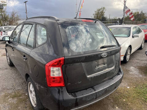 2007 Kia Rondo