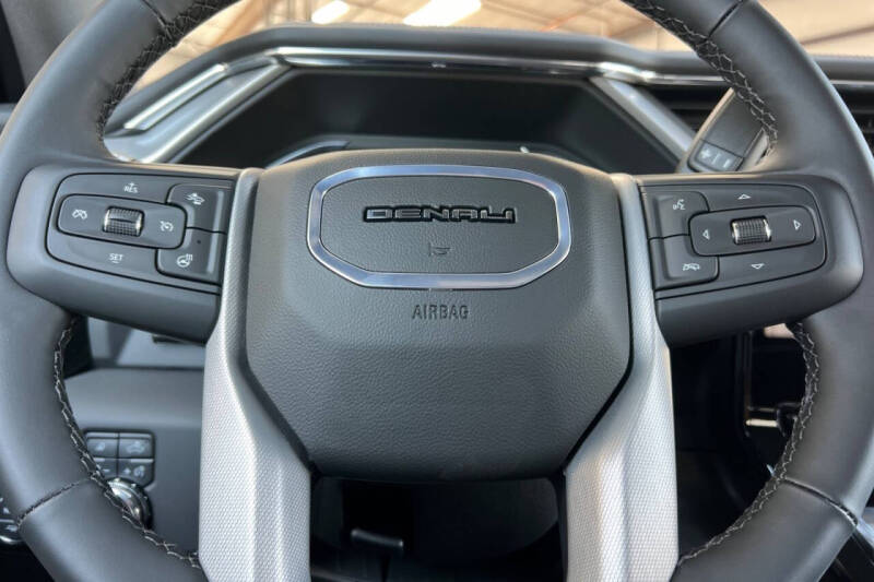 2025 GMC Sierra 3500HD