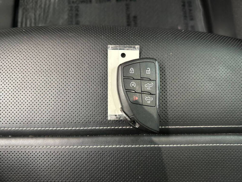 2025 GMC Sierra EV Denali