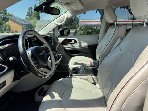 2017 Chrysler Pacifica Limited