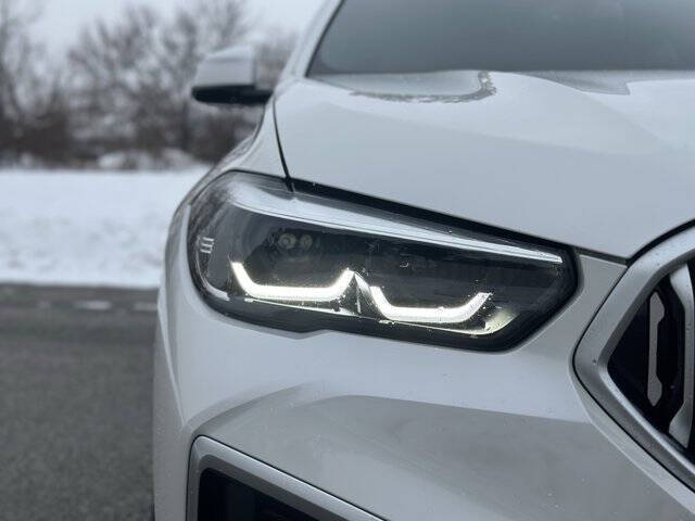 2023 BMW X6 xDrive40i