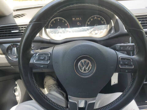 2015 Volkswagen Passat