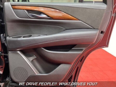 2016 Cadillac Escalade Luxury Collection