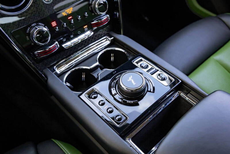 2023 Rolls-Royce Black Badge Cullinan