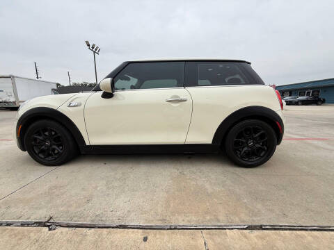 2015 MINI Hardtop 2 Door Cooper S