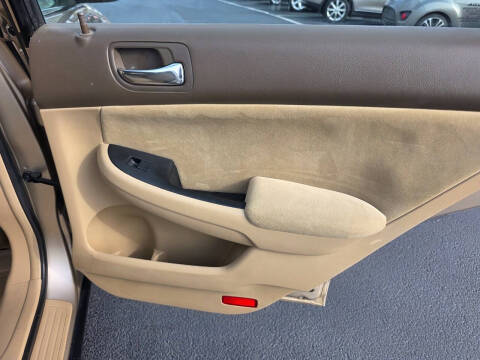 2004 Honda Accord LX