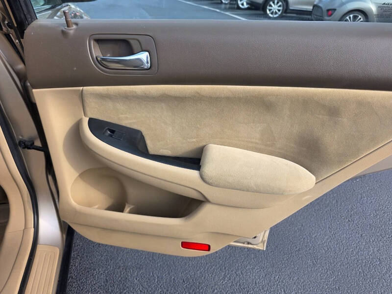 2004 Honda Accord LX