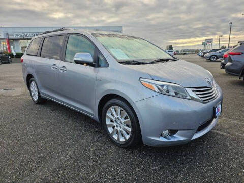 2016 Toyota Sienna for sale at Karmart in Burlington WA