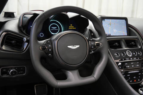 2023 Aston Martin DBS Superleggera