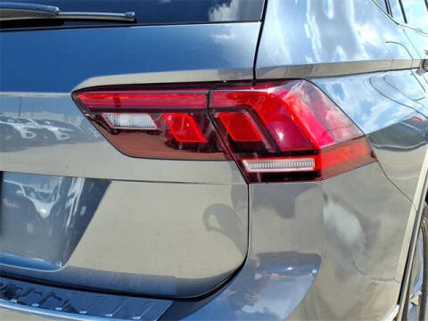 2022 Volkswagen Tiguan SE