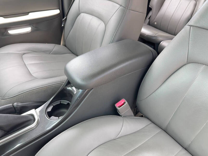 2004 GMC Envoy XUV SLT