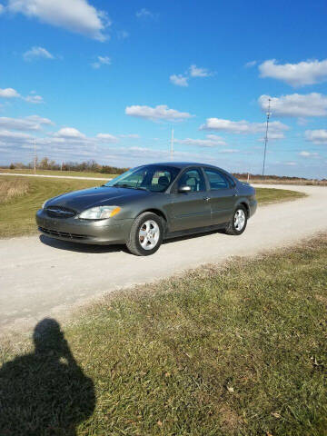 2002 Ford Taurus for sale at WESTSIDE GARAGE LLC in Keokuk IA