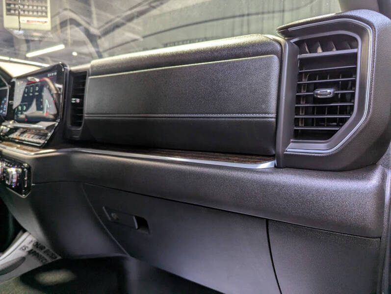 2023 GMC Sierra 1500 SLE