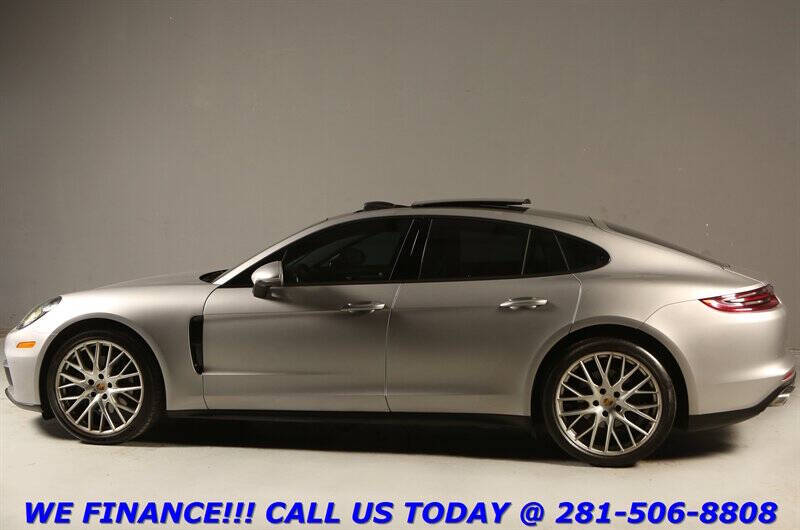 2017 Porsche Panamera