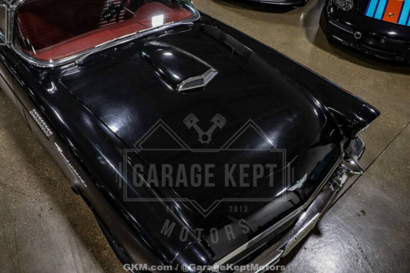 1957 Ford Thunderbird