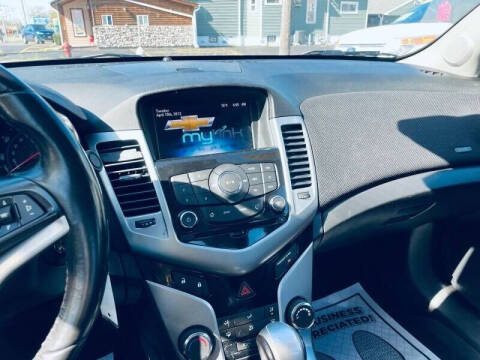 2013 Chevrolet Cruze 1LT Auto