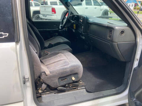 2000 Chevrolet Silverado 1500 LS