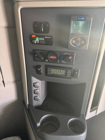 2019 Peterbilt 579