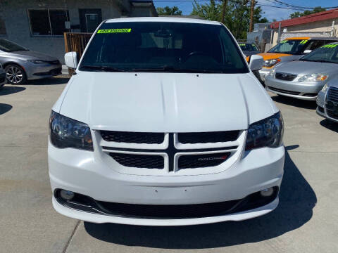 2017 Dodge Grand Caravan GT