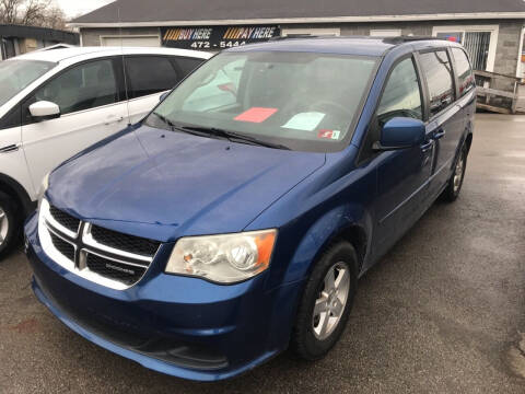 2011 Dodge Grand Caravan for sale at RACEN AUTO SALES LLC in Buckhannon WV