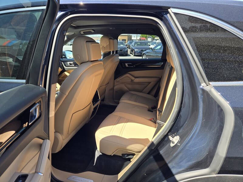 2022 Porsche Cayenne