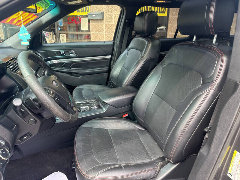 2016 Ford Explorer Sport