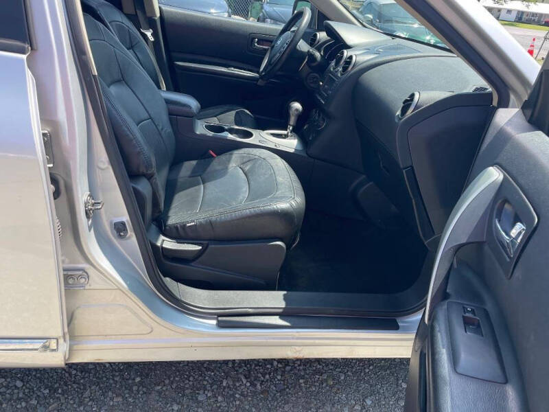 2013 Nissan Rogue SV