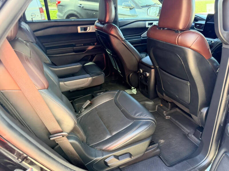 2020 Ford Explorer Platinum