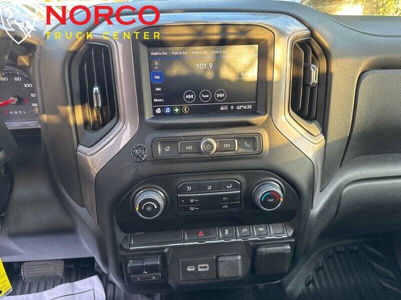 2022 Chevrolet Silverado 3500HD CC