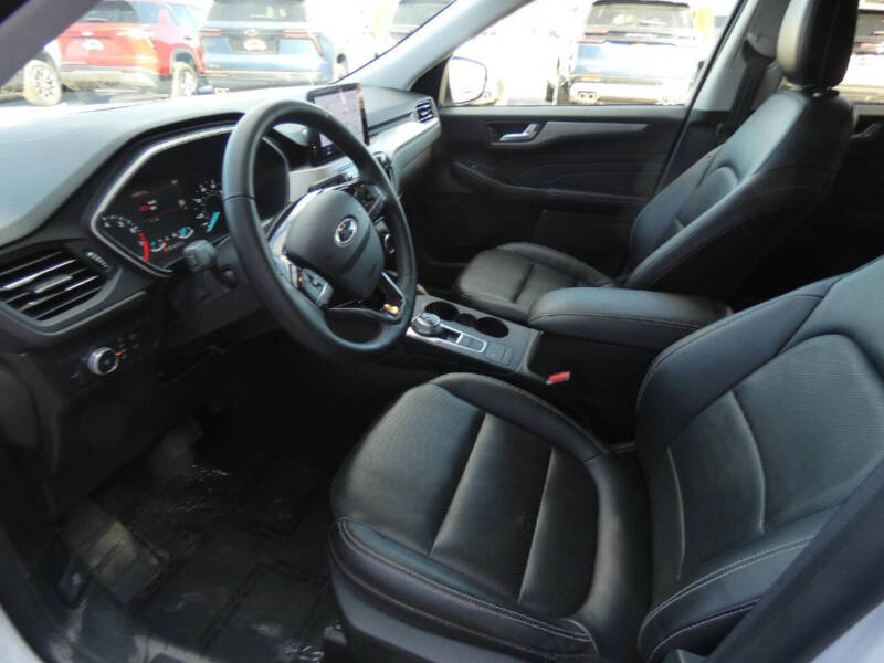 2022 Ford Escape SEL