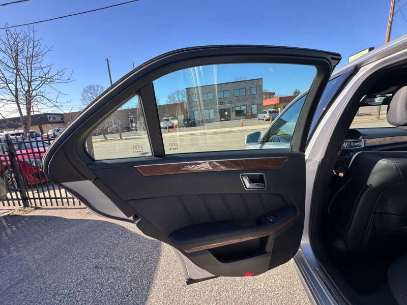 2011 Mercedes-Benz E-Class