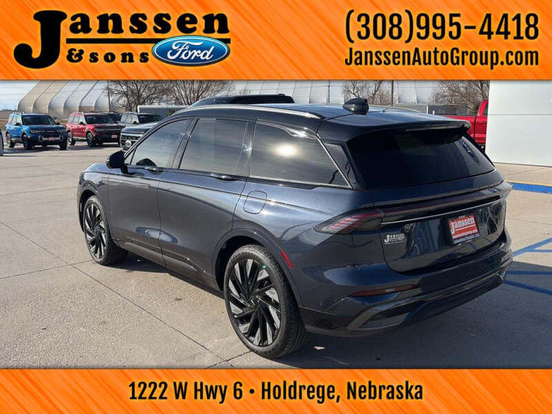 2024 Lincoln Nautilus Hybrid Reserve