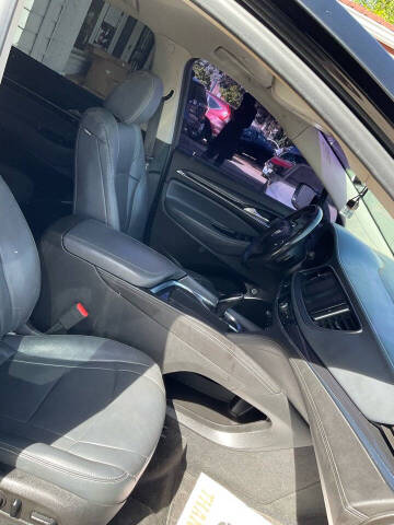 2020 Buick Enclave Essence