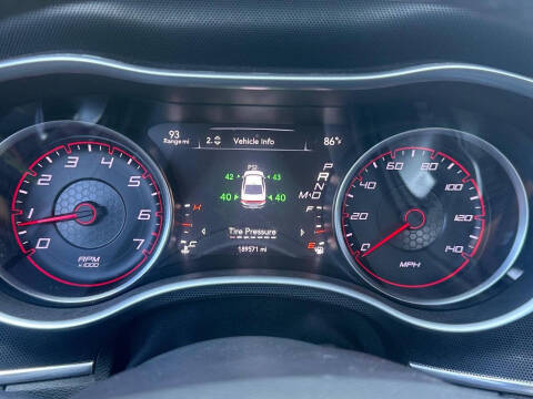 2015 Dodge Charger SXT