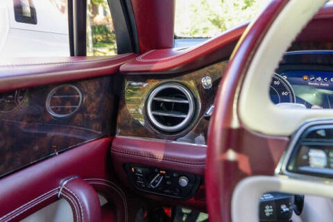 2019 Bentley Bentayga V8