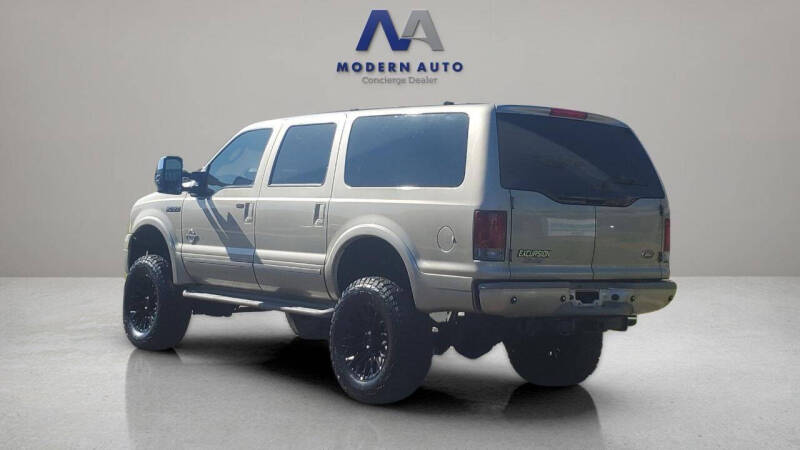 2005 Ford Excursion Limited