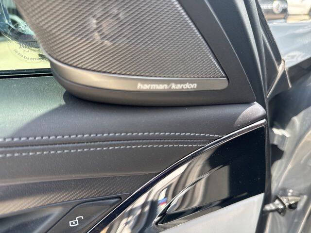 2023 BMW M5