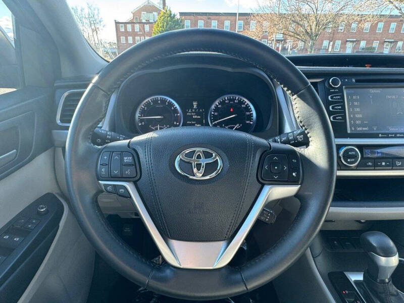 2016 Toyota Highlander XLE