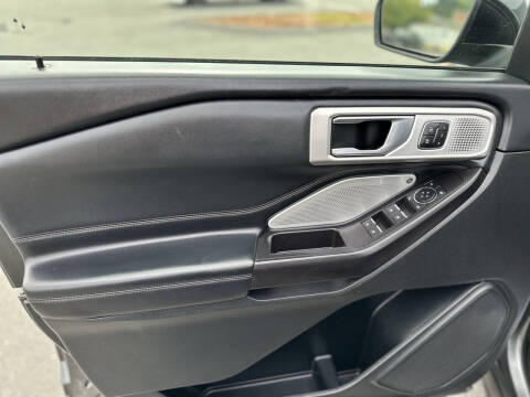 2020 Ford Explorer Platinum