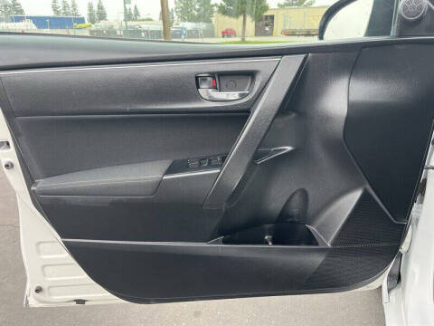 2017 Toyota Corolla LE