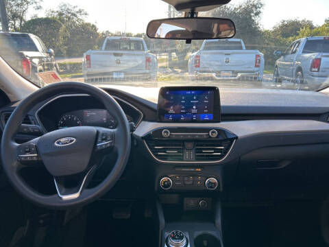 2021 Ford Escape SE