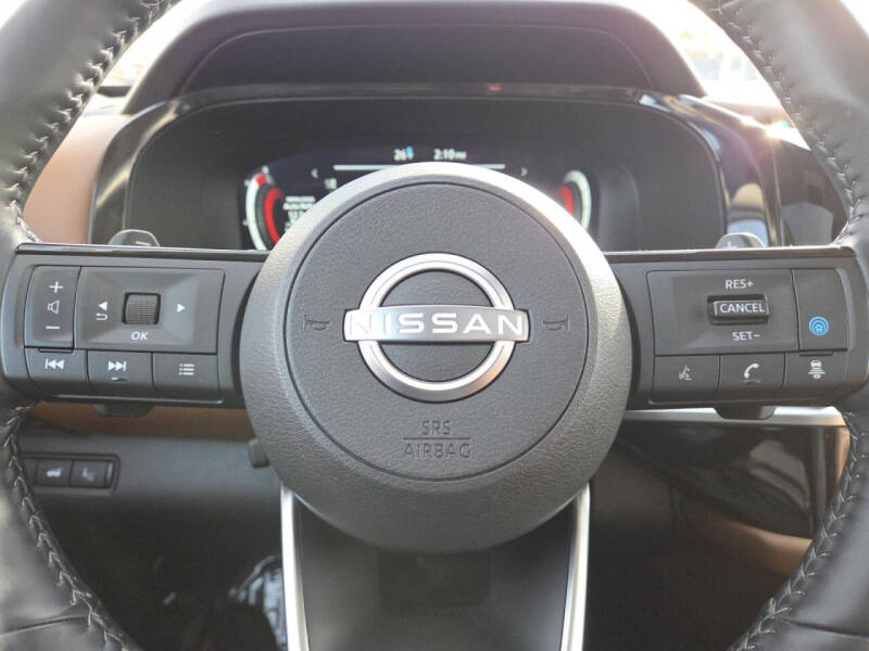 2024 Nissan Pathfinder Platinum