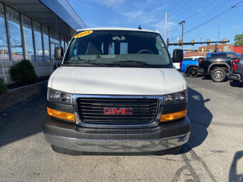 2025 GMC Savana 2500
