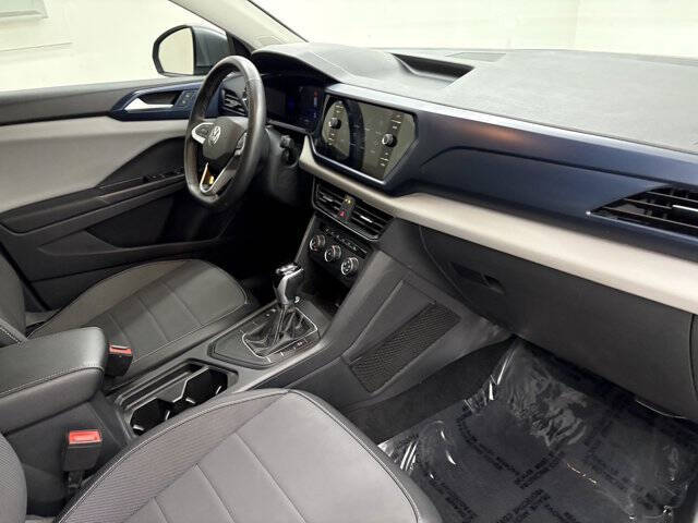 2022 Volkswagen Taos SE