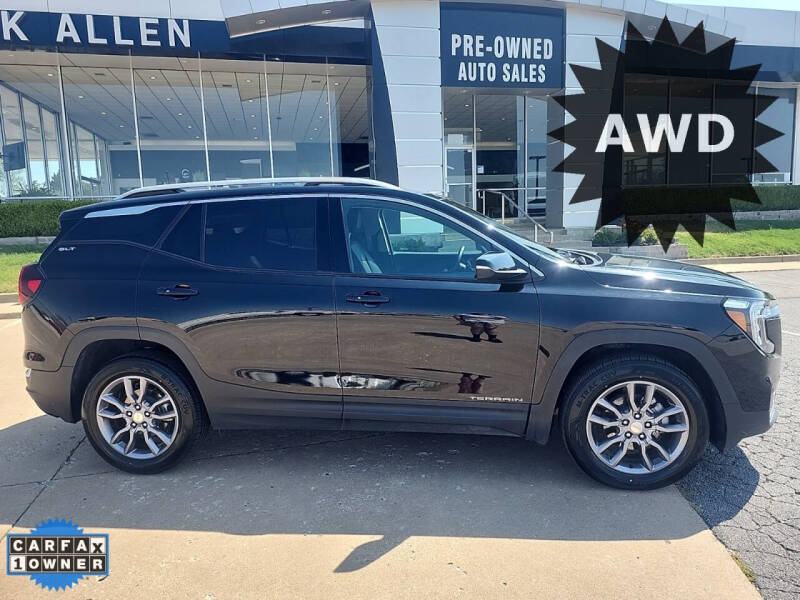 2024 GMC Terrain SLT